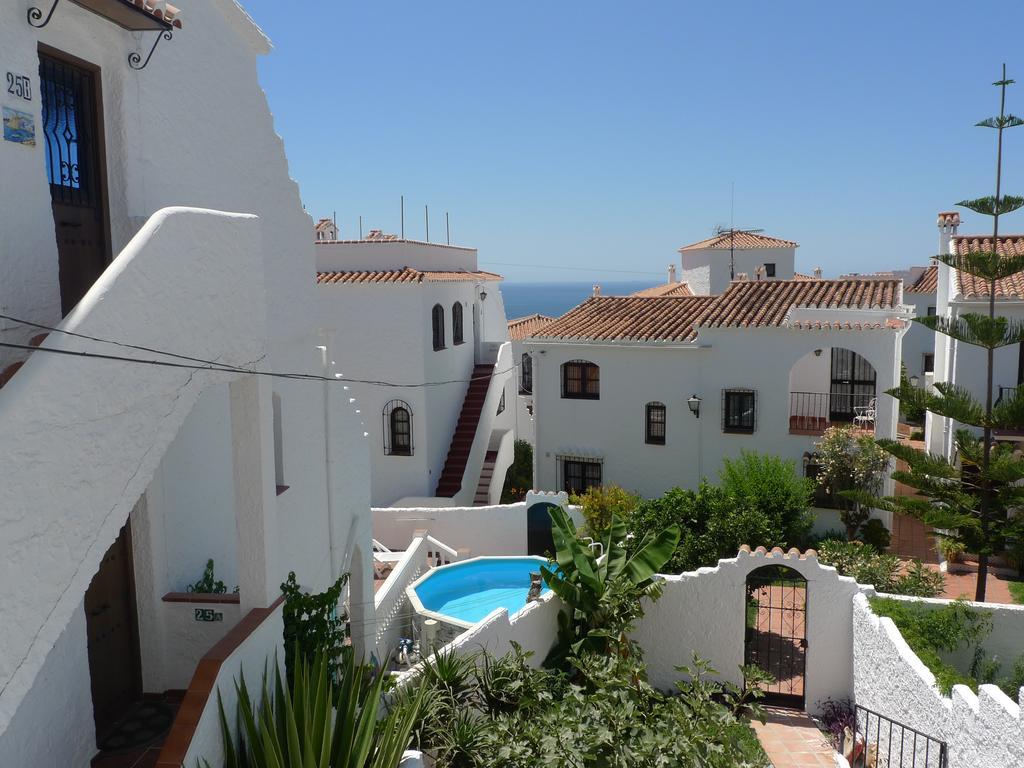 Capistrano Village 14 A&B Nerja Exterior foto